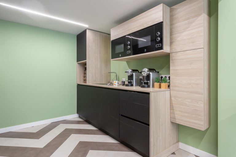 EGGER Panneaux bois, mélaminés, stratifiés,plans de travail