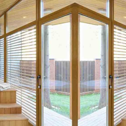 Ambiance Jacuzzi avec les portes Rozieres